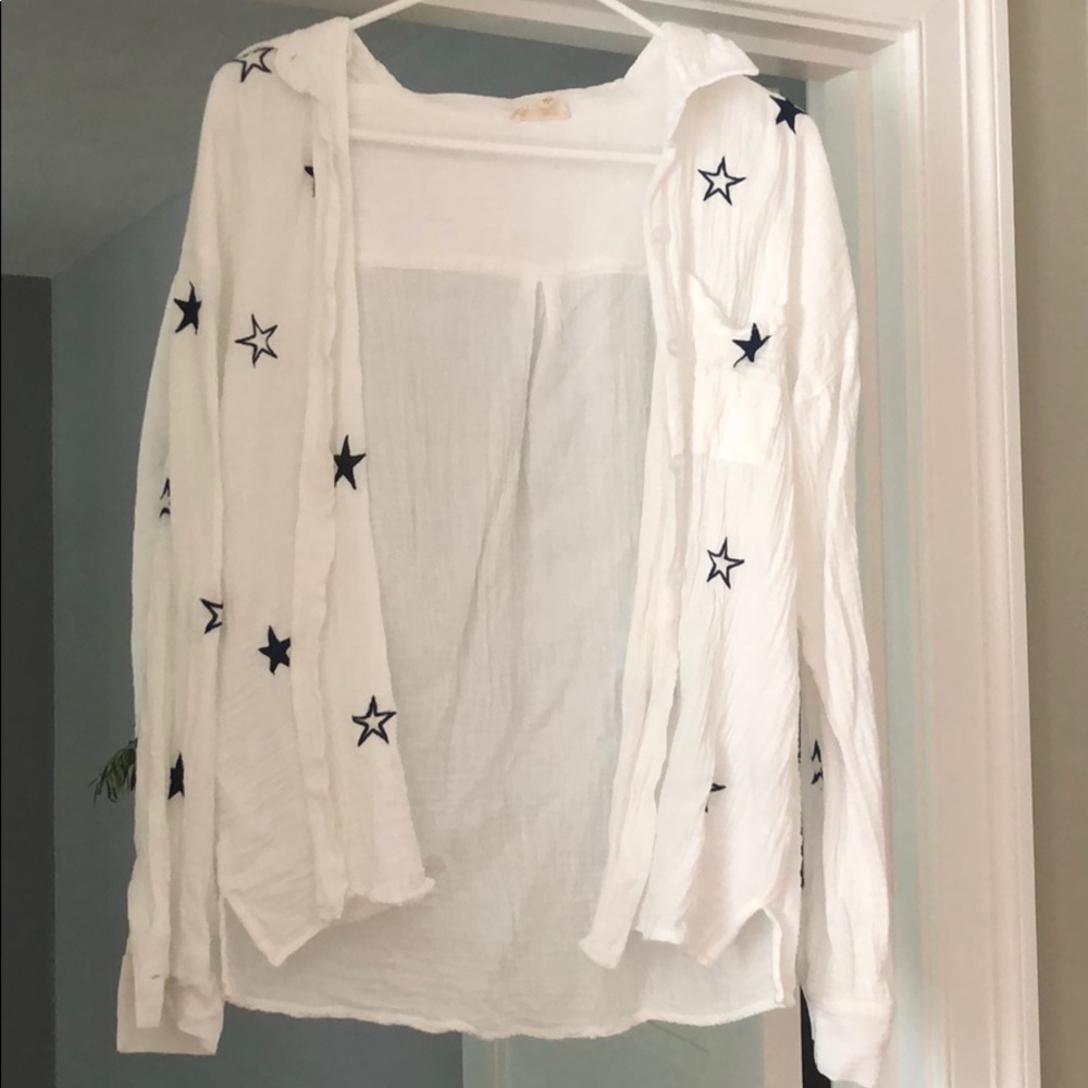 Hem and thread star button up